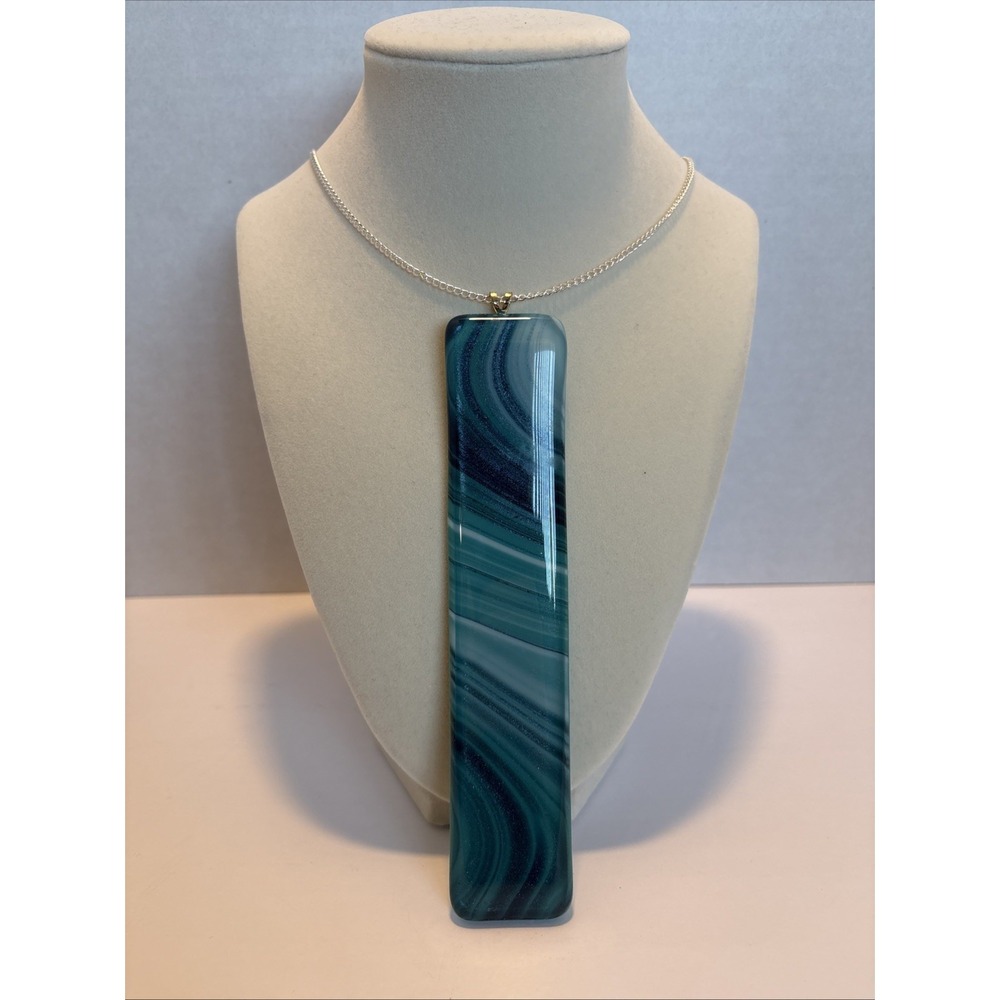 Murano Like Glass Shimmer Long Pendant Necklace